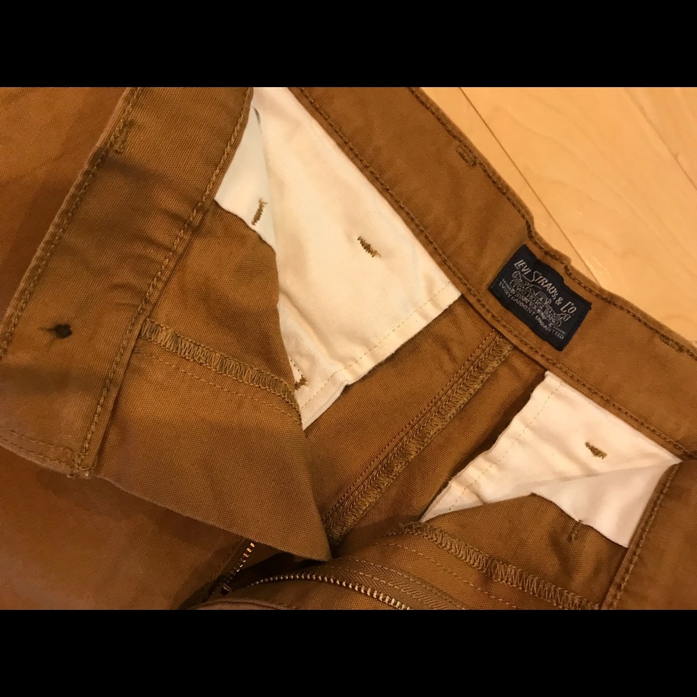 Levi Strauss men’s shorts size 33